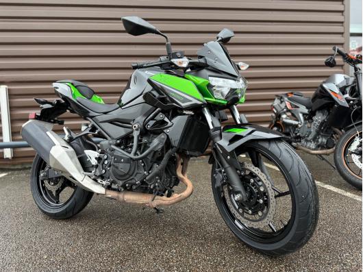 KAWASAKI Z400
