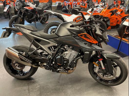 photo-annonce-ktm-990-duke_693d444a3759b187394618.jpg