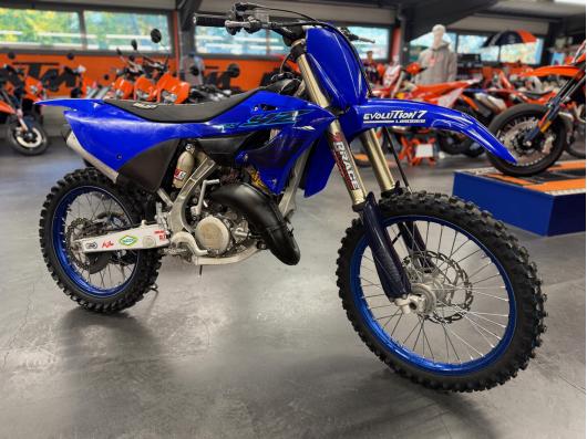 YAMAHA YZ 125